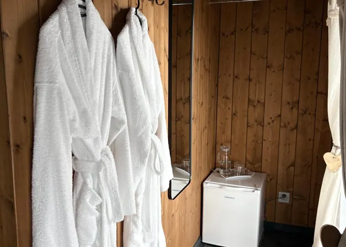 De Blockhut فندق مبيت وإفطار 4*